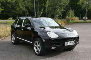 Porsche Cayenne 2004, 103000 km.