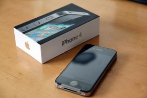 APPLE IPHONE 4G 32GB UNLOCKED